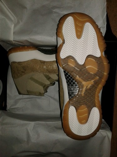 Pre-owned Jordan Wmns Air  11 Retro Neutral Olive/mtlc Stout-sail Ar0715-200 Size 10 In Neutral Olive/metallic Stout-sail