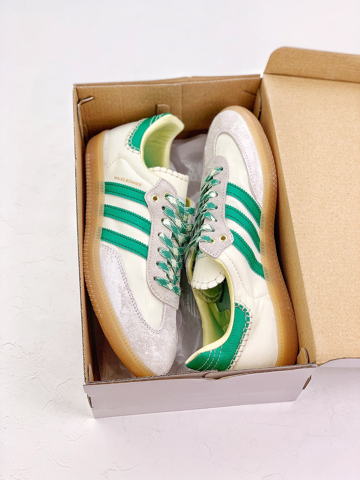 靴 Wales Bonner adidas Samba adidas x Wales Bonner Samba 'Cream White Bold Green' GY4344