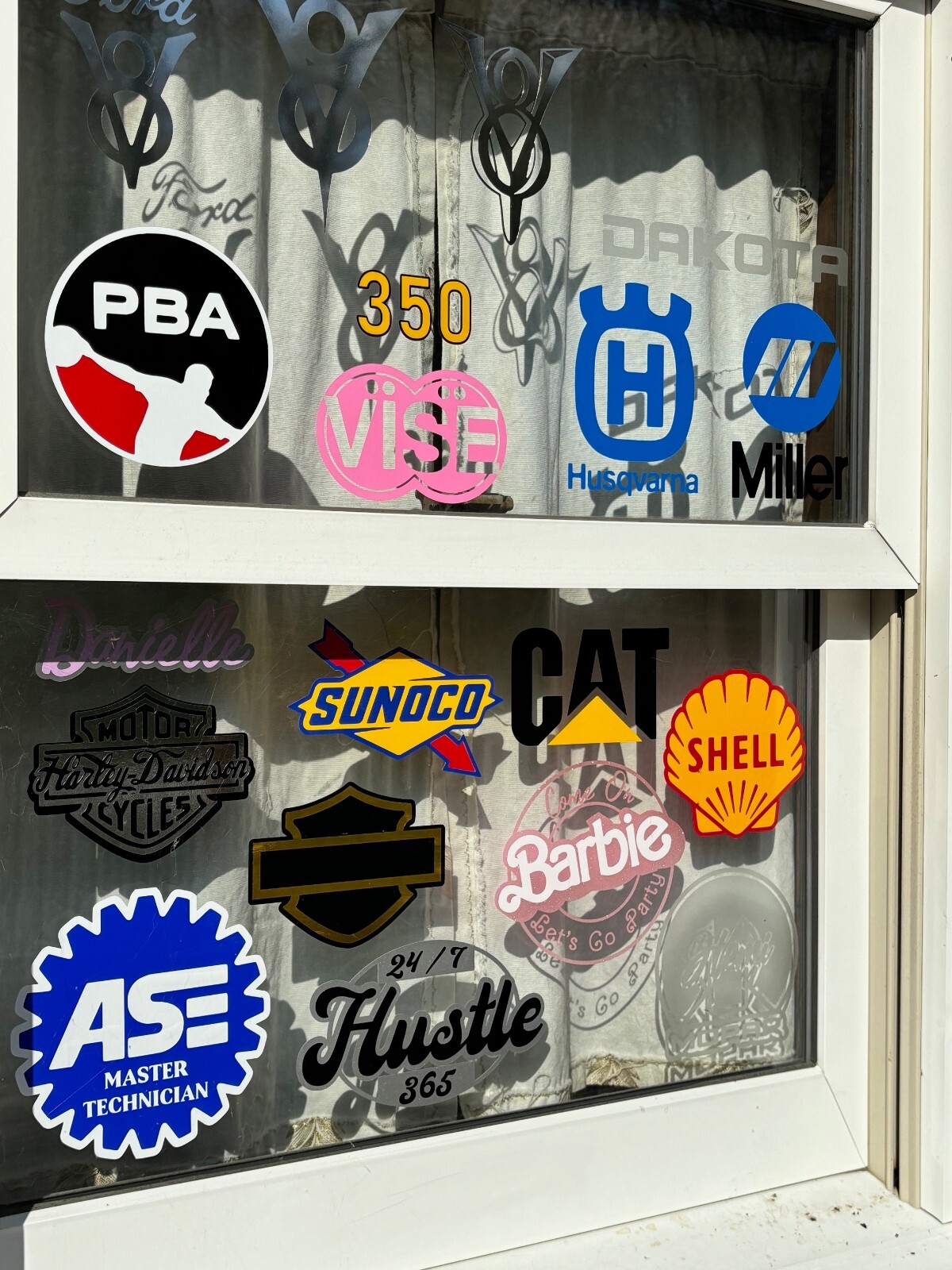 C8 Corvette Silhouette Vinyl Decal MANY Size & Color Options Buy 2, Get 1 FREE