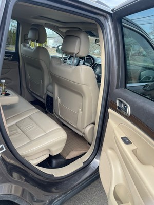 image 3 of interior