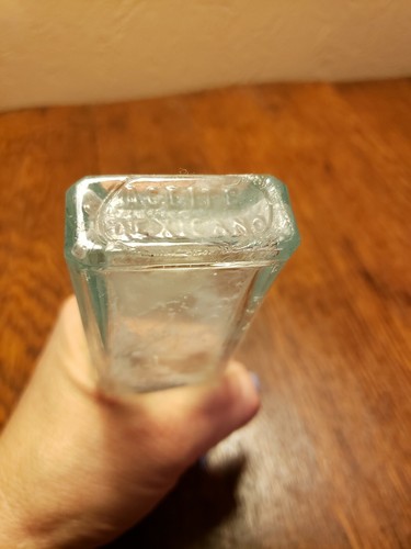 Aceite Mexicano Vintage Bottle Aqua Colored