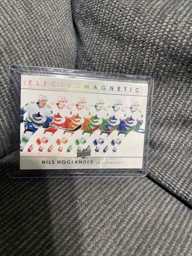The Hepburns - Goalmouth Incident 12インチ 21-22 Upper Deck Series 1 Electromagnetic #em-12 nils