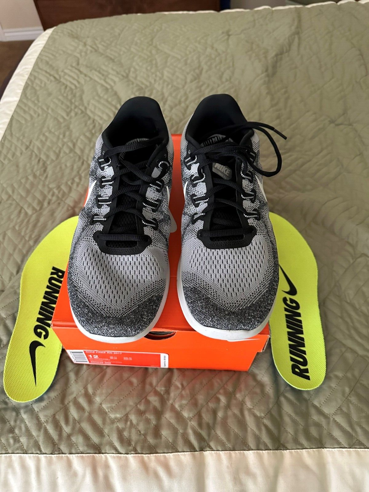 Men's nike hotsell free rn 2017