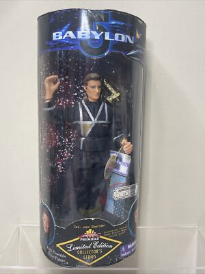 BABYLON 5 JOHN SHERIDAN 9'' Limited Edition Action Figure Posable With Stand Seal