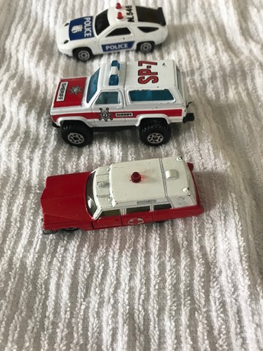 Matchbox Hot Wheels 24 Lot Fire Rescue Police Vintage 60s