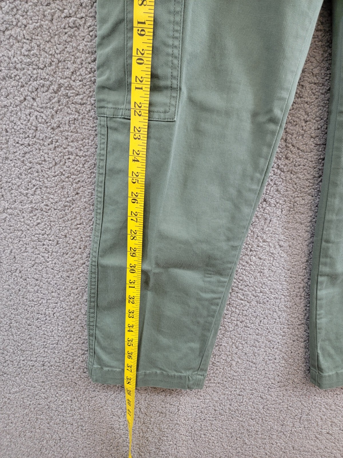 JAG High Rise Stretch Slim Tapered Leg Cargo Pants Women's 12/27 Sage Button Zip - Picture 9 of 18