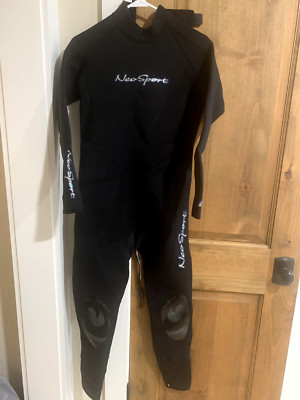 NeoSport 3.2mm Neoprene Men's Wetsuit SCUBA Diving Aqua Sport