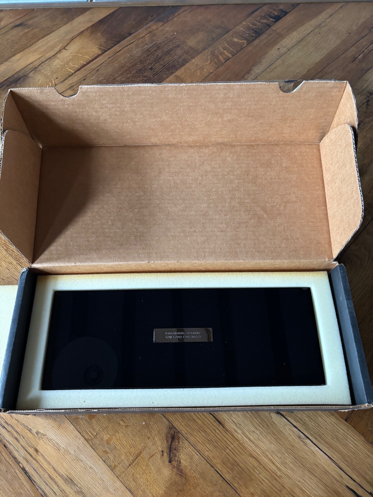 VISIONAIRE 24 LIGHT TOM FORD FOR GUCCI