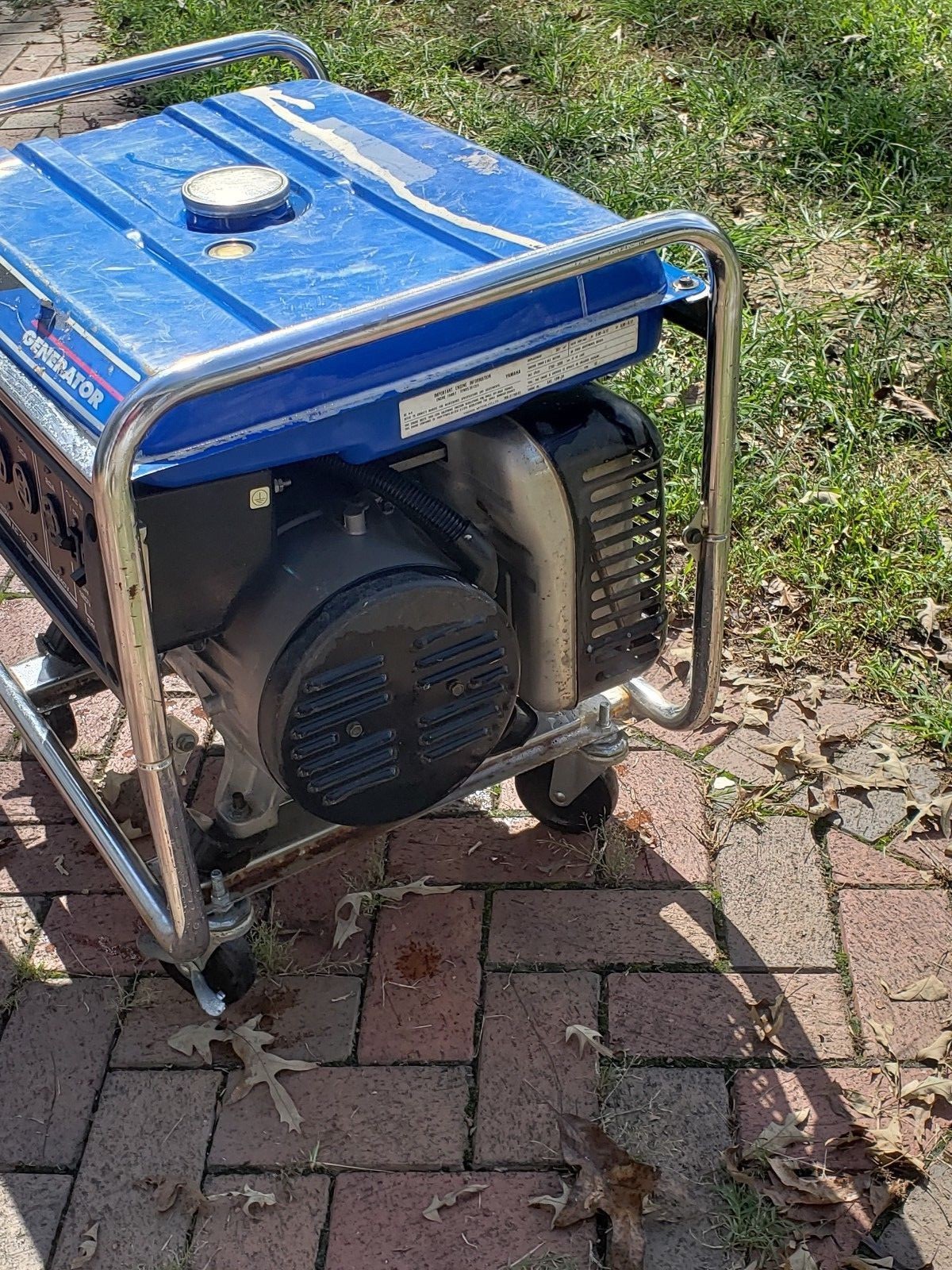 Yamaha YG4600D 4600 Watt Gas Powered Portable RV Camping Home Backup Generator