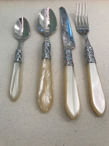 NEW Bugatti Italy for Vietri Aladdin Brilliant Ivory 4 pcs; missing fork