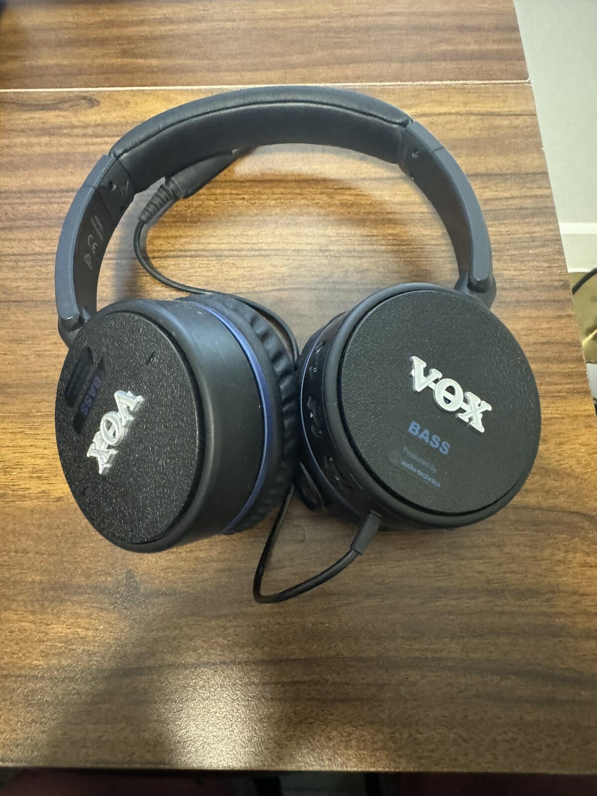 Vox VGH Bass Guitar Headphones with Effects - USED - Excellent Condition