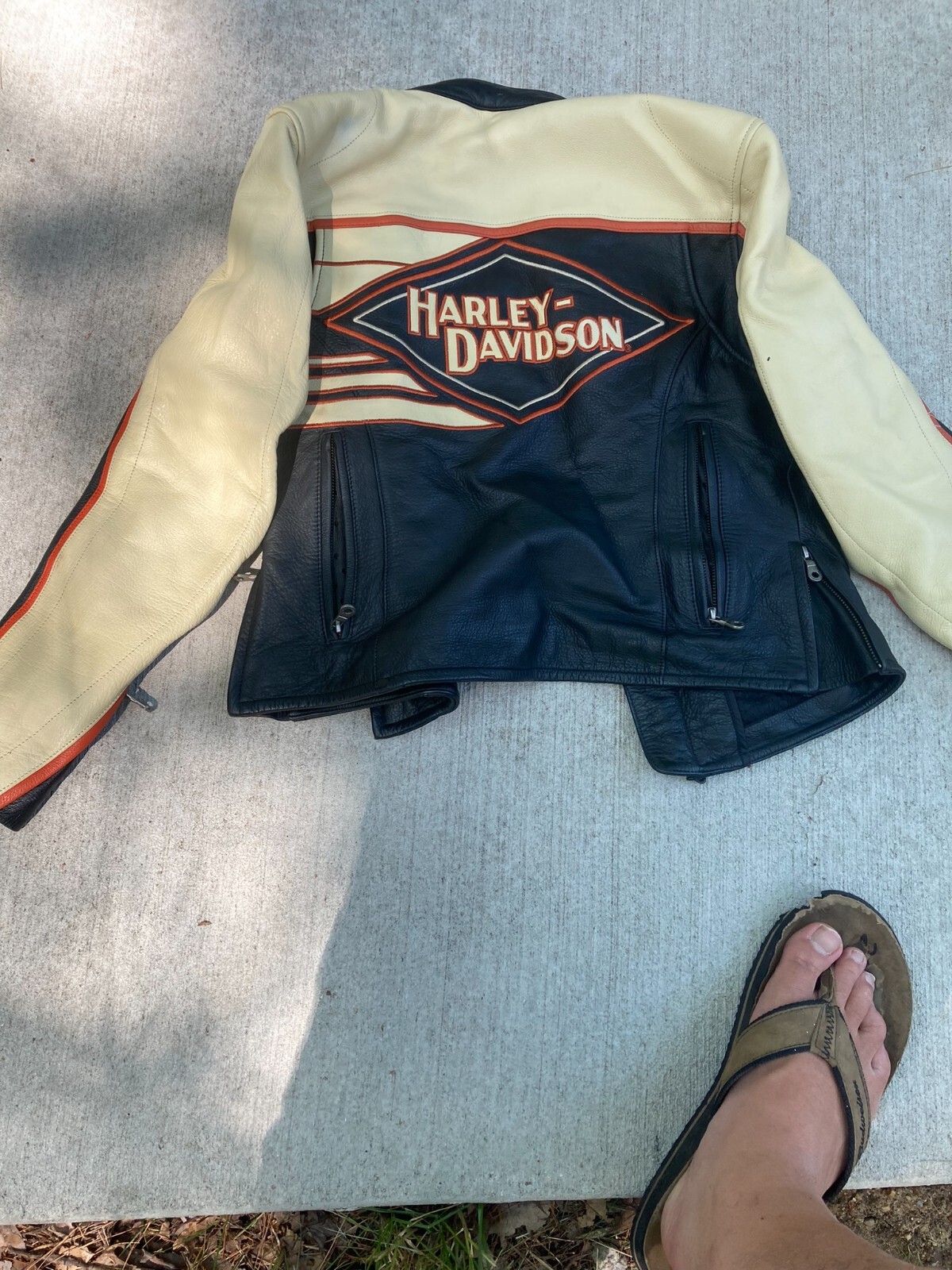 harley davidson leather jacket small womens