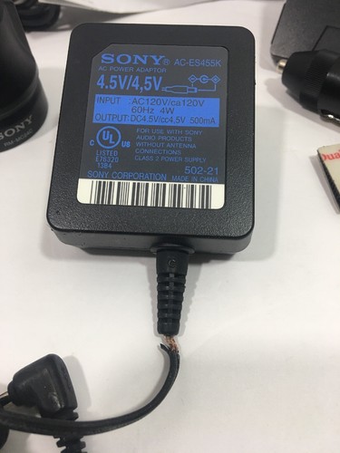 Sony CD Walkman D-EJ368CK with Power Adapter, Car Charger, RM-MC24C Remot