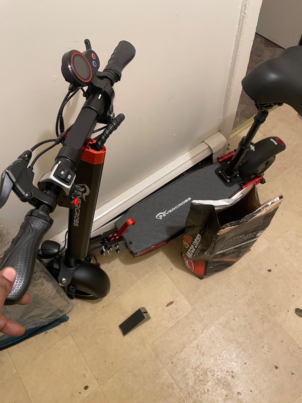 Electric scooter EverCross H5 black and red nice and clean.
