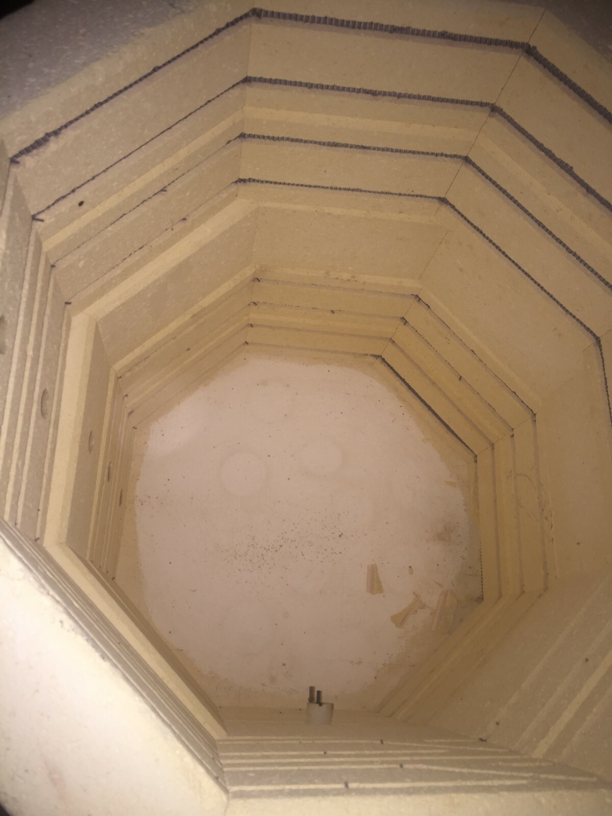 SKUTT ELECTRIC KILN Model 181 with ceramic stacking shelves