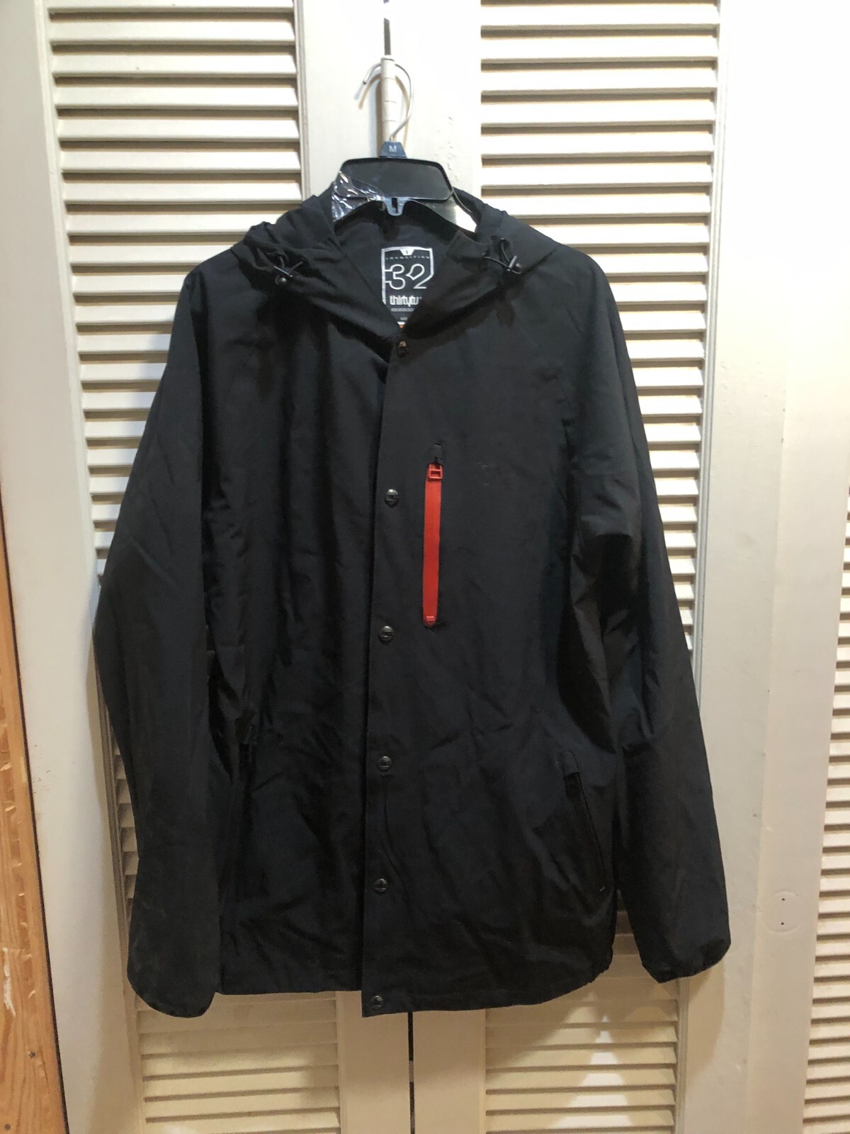 Thirtytwo 4ts comrade jacket outlet