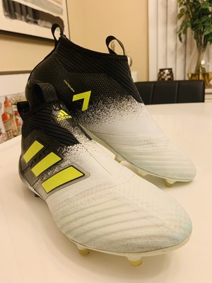 adidas db2418