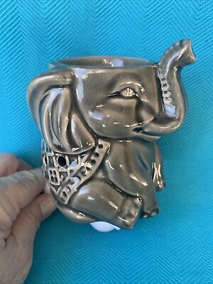 YANKEE CANDLE Replacement Tart Oil Burner Holder Wall ELEPHANT Lighted ❤️sj10m1