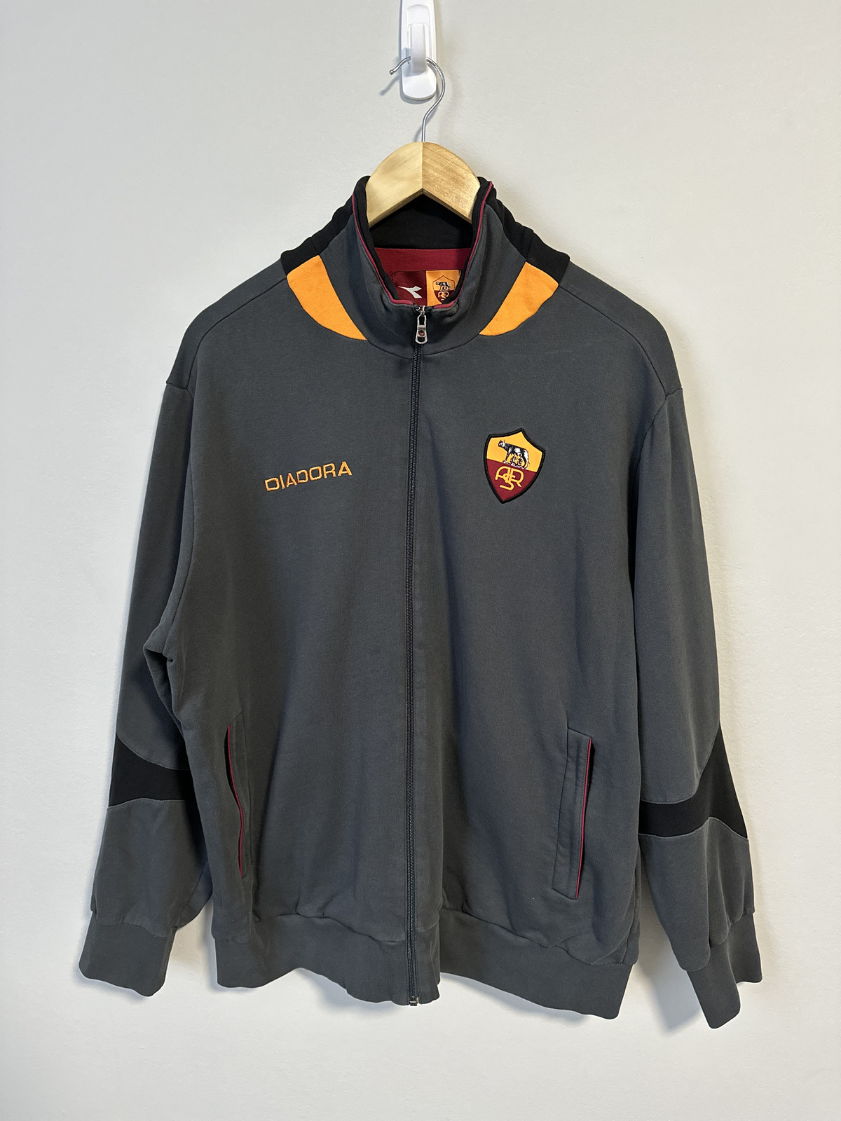 AS ROMA DIADORA ハイネックジャケット