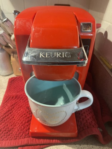 USED Red Keurig Compact Coffee Maker - Small brewer for home, dorm, or office
