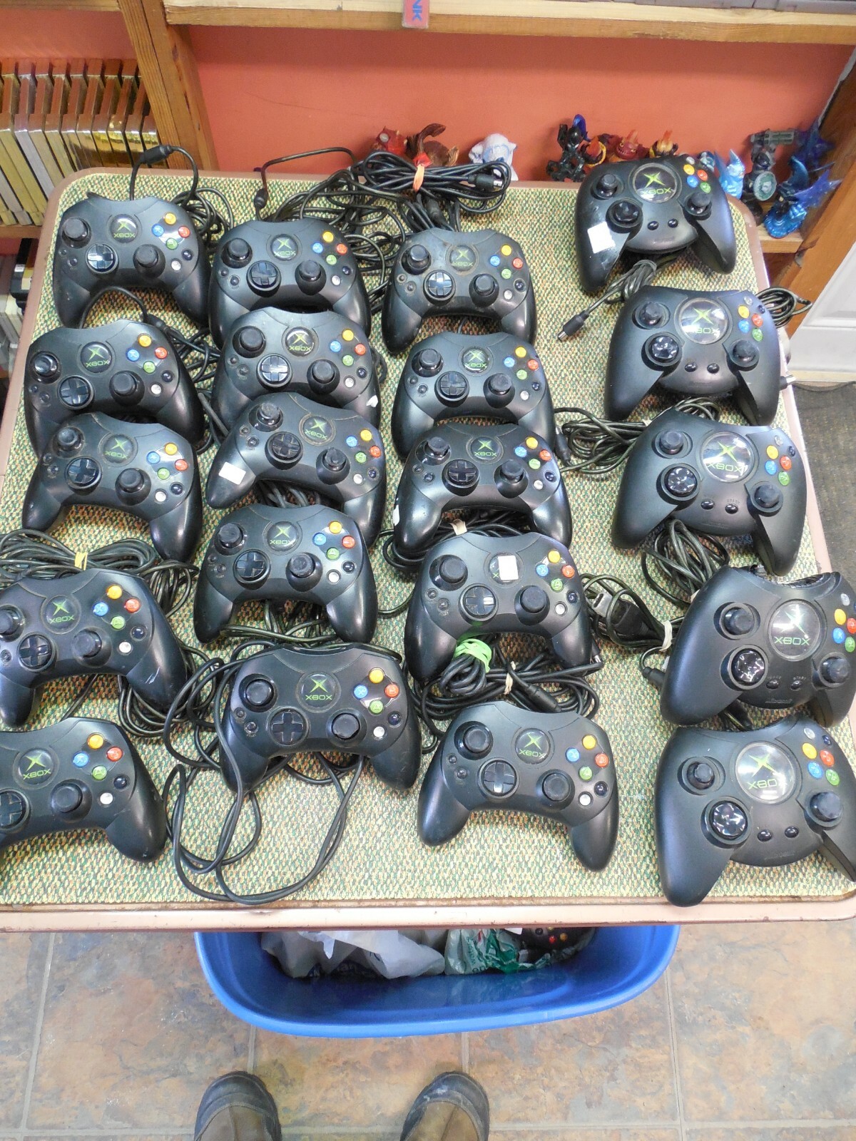 Original Xbox Controller LOT of 20 FOR PARTS OR REPAIR