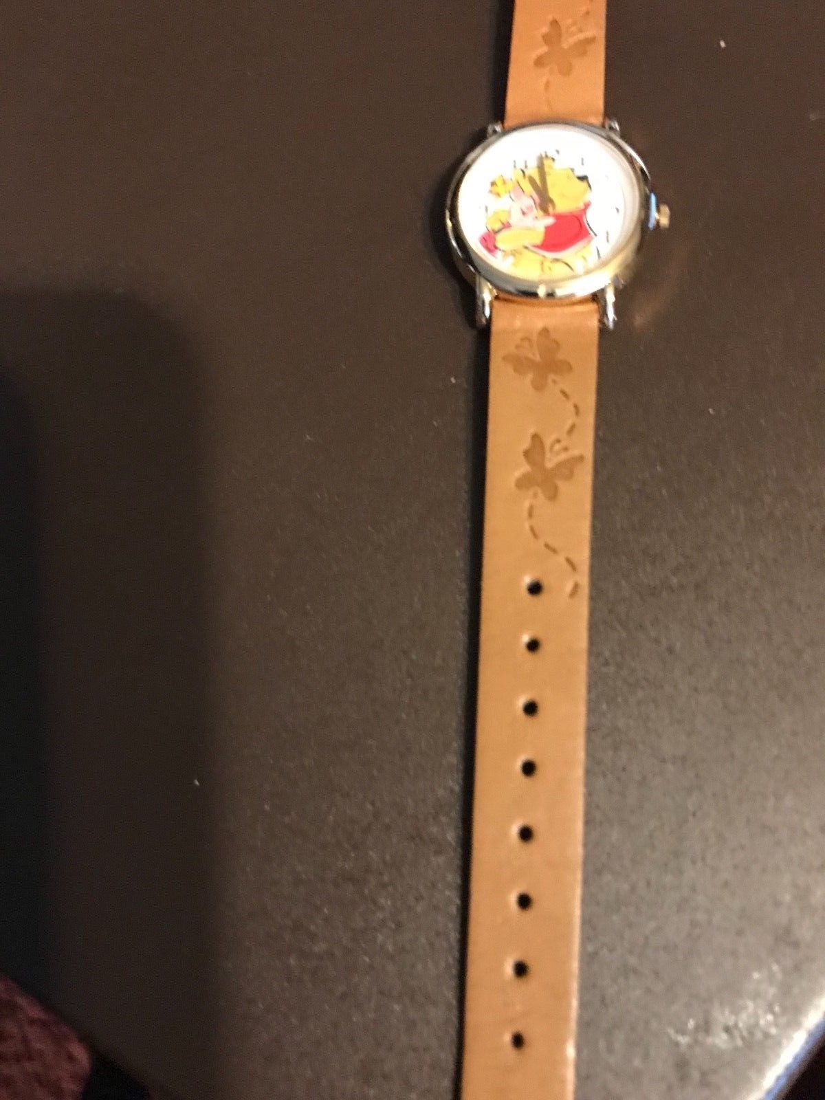 AVON WINNIE THE POOH WATCH BROWN LEATHER BAND NEW IN BOX ON HAND READY 2 SHIP OU