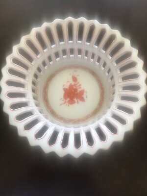 HEREND NEW CHINESE ORIENTAL GARDEN (OC) FRUIT BOWL Porcelain Hungary, Mint