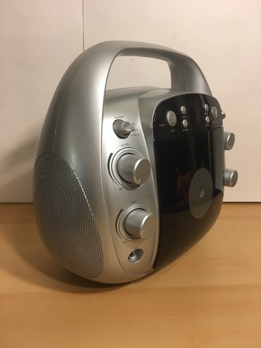 GPX J100S Portable Karaoke Party Light Up LED CD Player Machine Speaker