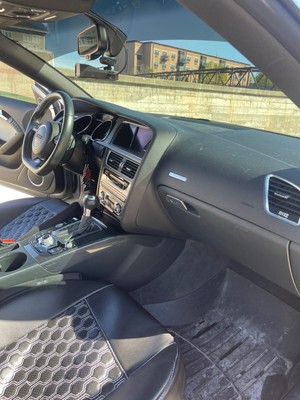image 9 of interior