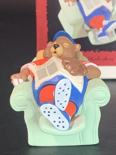 Hallmark: Happy Holi-doze - 1996 - Holiday Ornament