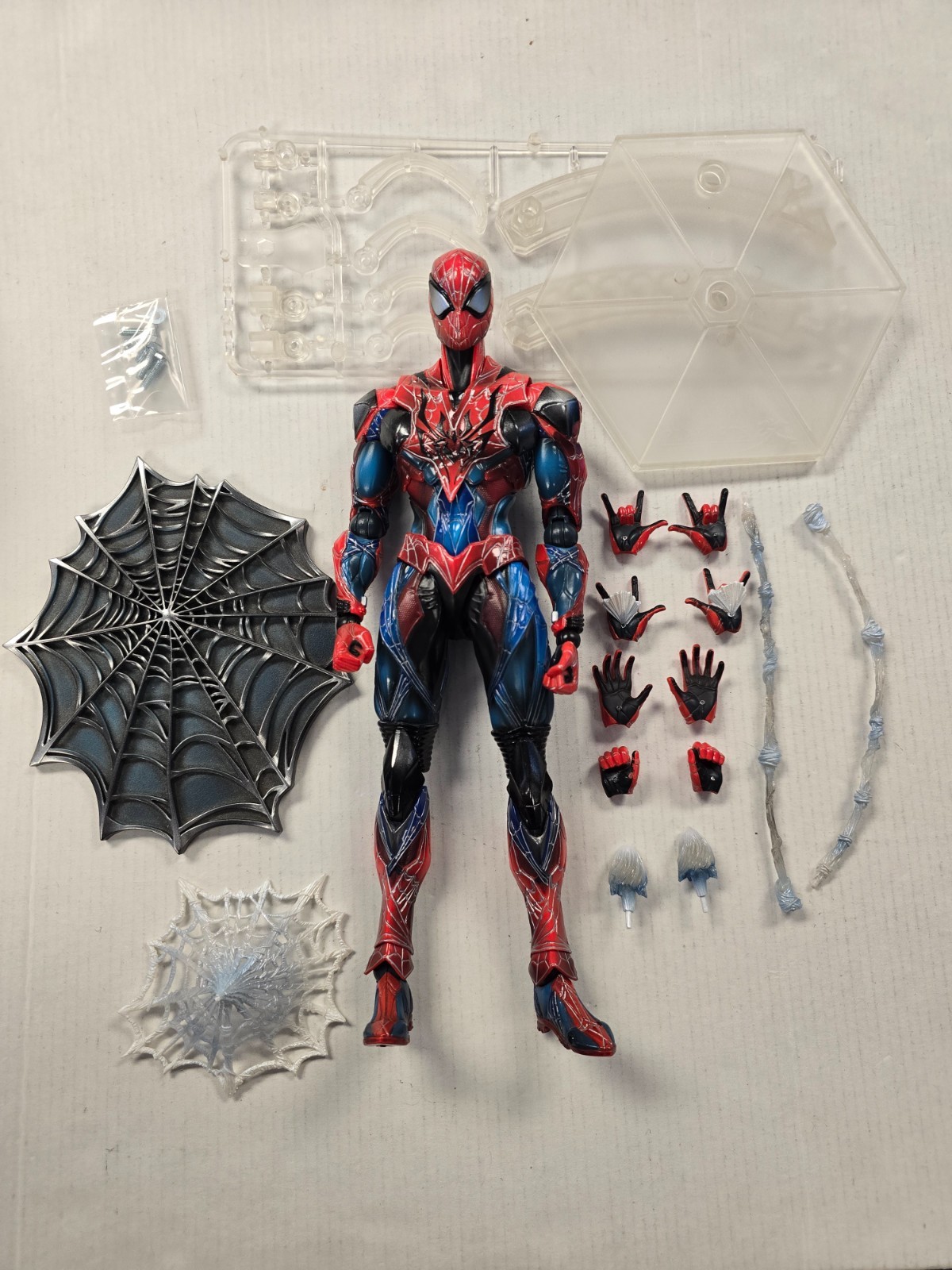 Play Arts Kai SPIDER-MAN Marvel Universe Variant Figure