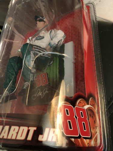 NIP New Sealed Winner's Circle Dale Earnhardt Jr. NASCAR Action Figure 88
