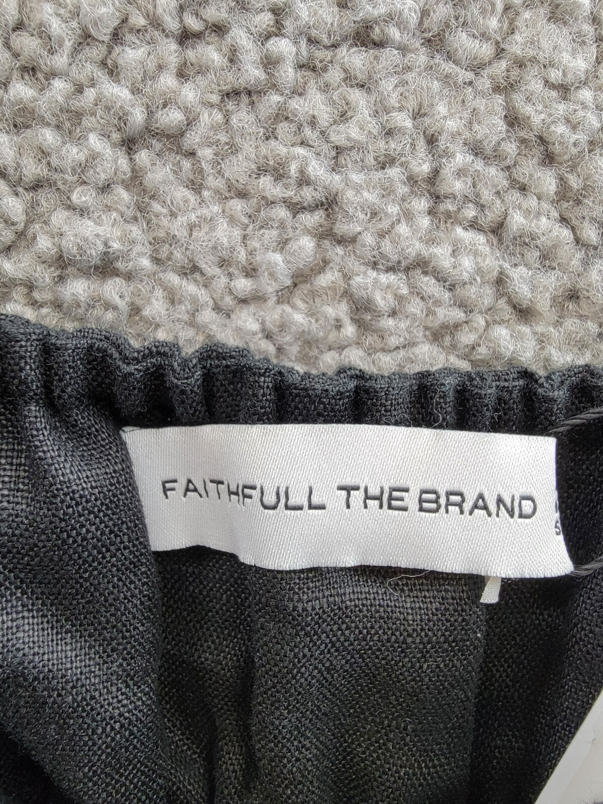 Faithfull the Brand Bayu Cropped Linen Top Womens 4 Black Straight Neck Pullover - Picture 8 of 15