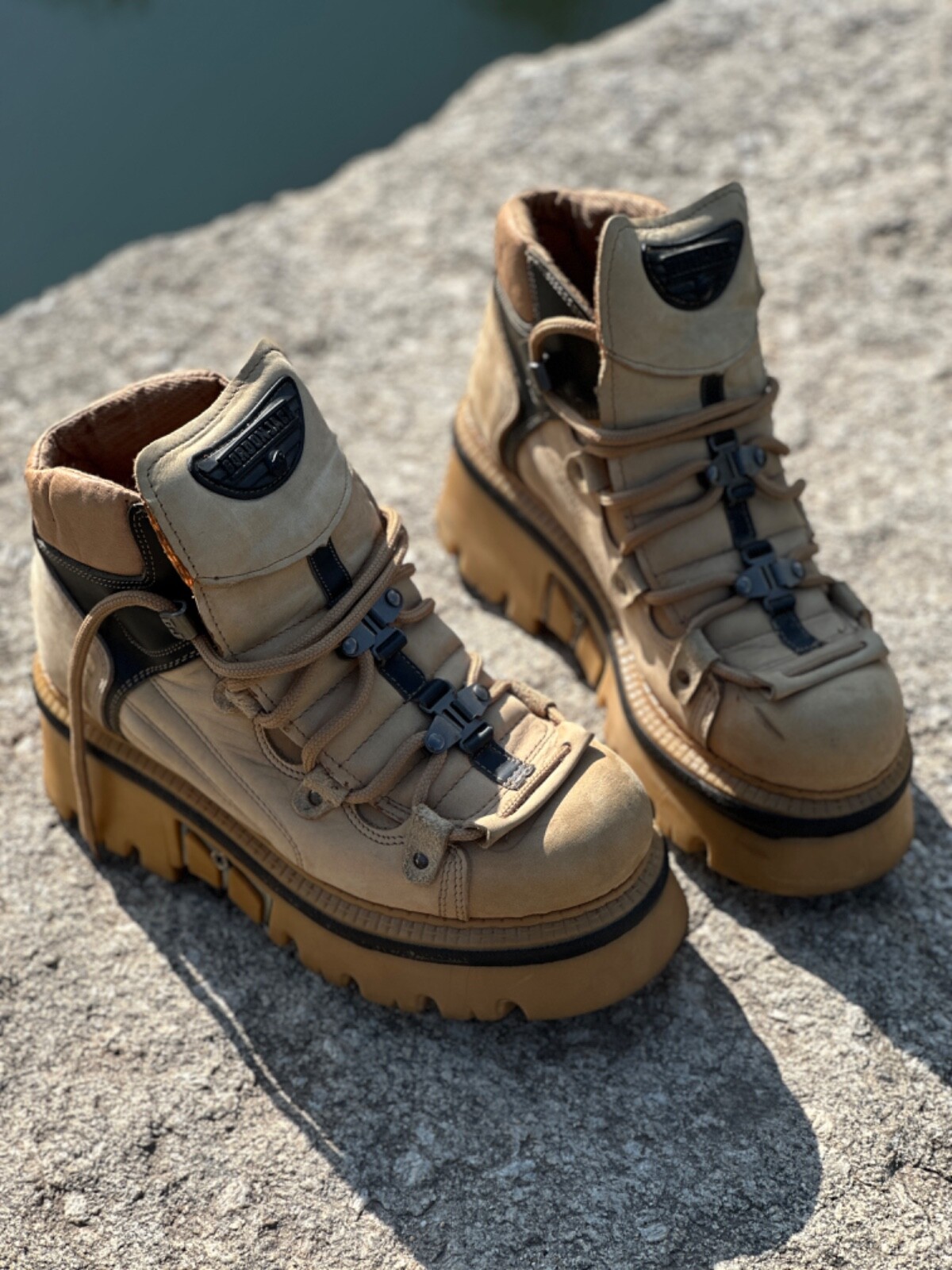 00’s GOA studs boots archive y2k grunge 00's GOA studs boots archive y2k grunge - メルカリ