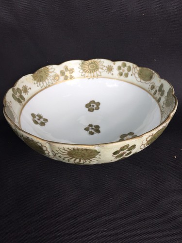 ASIAN ANTIQUE JAPANESE HAND PAINTED GOLD IMARI  BOWL