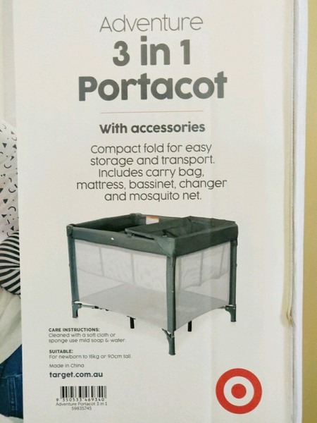 adventure 3 in 1 portacot