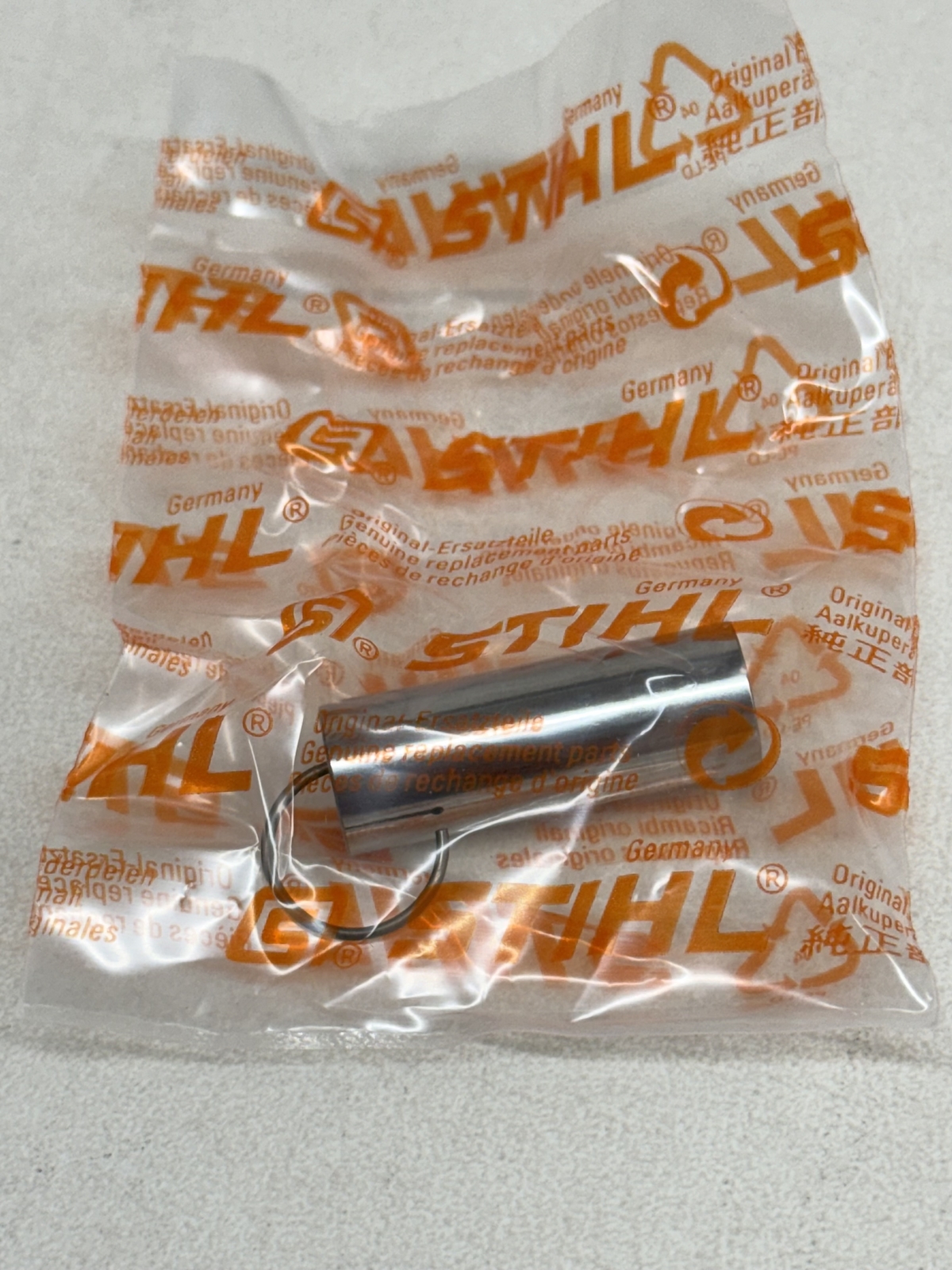 STIHL OEM PISTON 1122 030 2001 52MM FOR 064 064R 064RW GENUINE D52 ASSEMBLY - Picture 2 of 2