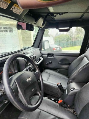image 7 of interior