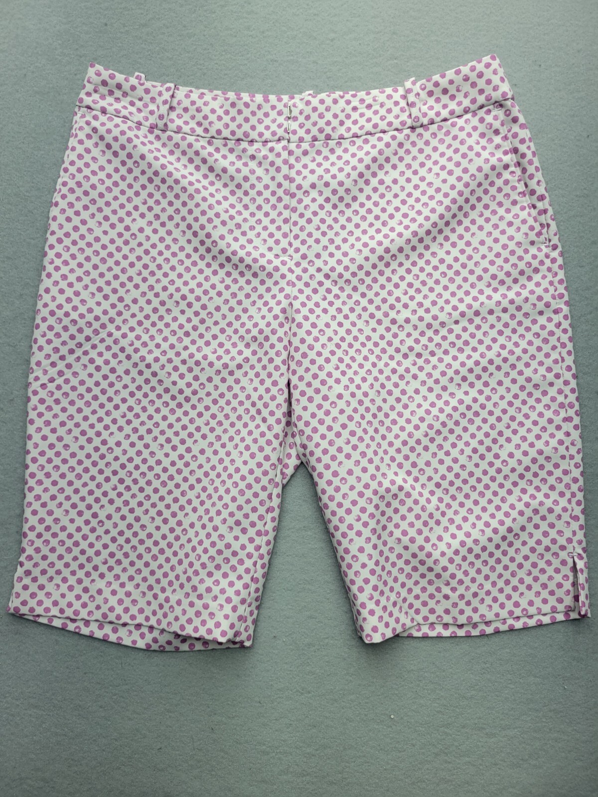 Fairway Greene Womens Shorts Size 10 Pink Golf High Rise 11.5 in Dots Polyester