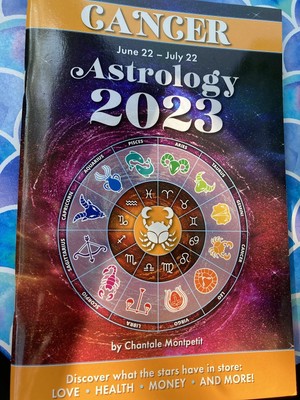 Cancer Astrology 2023 - Chantal Montpetit - Perfect Paperback - Very Good