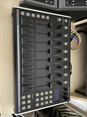 S2400 top drum machine