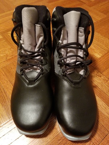 Alpina TR 20L Cross Country unisex Ski Crispi Boot US SZ 40, 8US W /7US M. New