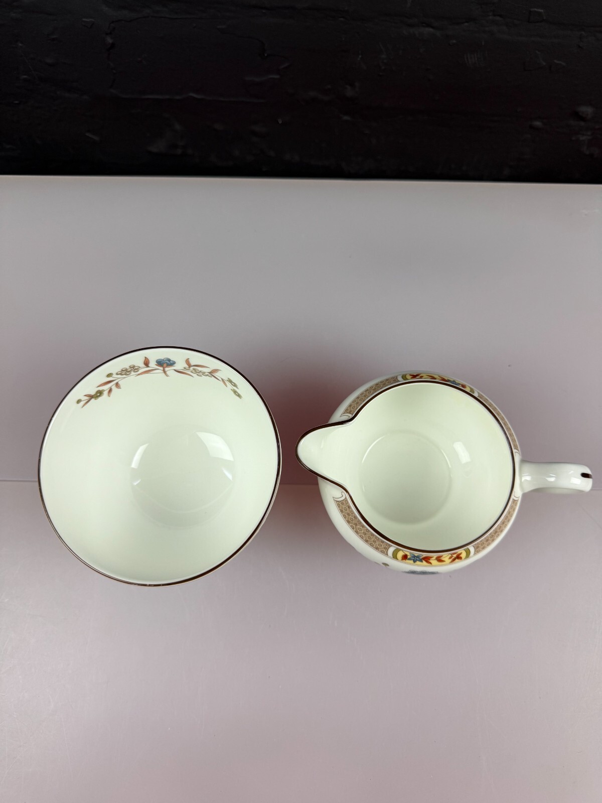 Wedgwood Jamestown R4613 Squat Milk / Cream Jug 2.5" and Open Sugar Bowl Set