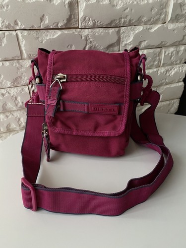 DIESEL ボディバッグ ワンショルダー レザー Y2K ビンテージ 未使用品 ディーゼル ワンショルダーバッグ ボディバッグ y2k