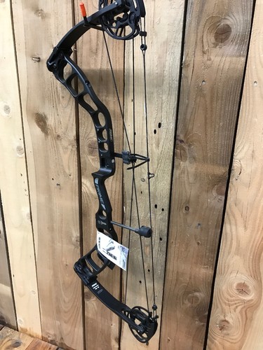 Brand New Prime Centergy 33 RH 60-70# 30