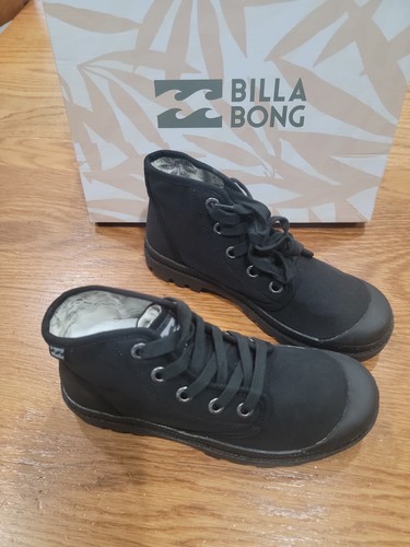 NIB Billabong Wanderlust Sz 6 M Women's High Top Sneakers