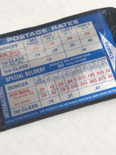 Vintage handheld US postage scale w/ 1974 postage rates chart in case Triner