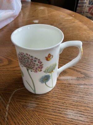 Stechcol Gracie bone China by Coastline Imports Spring Flower Mug