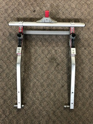 chariot shoulder harness replacement