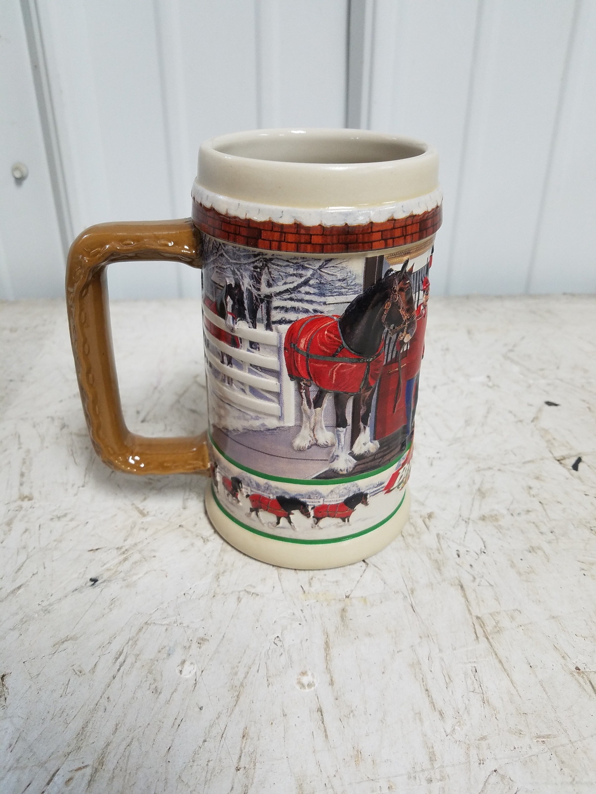 Anhueser-Busch Budweiser The Clydesdales At Home CS386 Stein w / Box 1999 AB